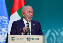 Lula se emociona e quebra protocolo na COP-28 para Marina falar sobre florestas