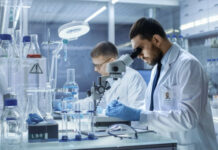 Exame do rosto, língua e retina ajuda a calcular idade biológica; conheça