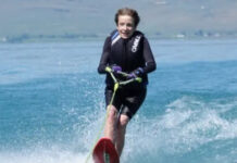 Norte-americana de 92 anos é a mulher mais velha a praticar ski aquático