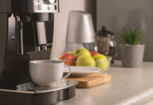 Máquinas de café podem acumular mais bactérias do que um vaso sanitário