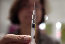 Vacina contra dengue na rede privada em SP está disponível apenas para quem já tomou a primeira dose