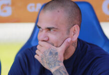 Daniel Alves ‘crê na Justiça’ e nega risco de fuga ao pedir liberdade provisória na Espanha