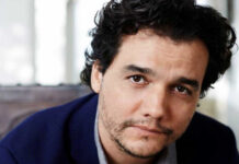 Wagner Moura participa de programa de Whoopi Goldberg e diz ser fã de atriz