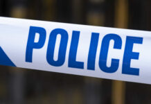 Homem detido após torso humano ser encontrado na Inglaterra