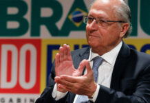 Alckmin defende diálogo com Congresso sobre desoneração da folha