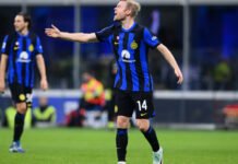 Inter de Milão comemora o título do Campeonato Italiano com vitória sobre o Torino