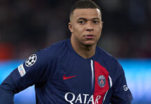 Mbappé marca, PSG vence Lorient e pode ser campeão francês ‘no vestiário’