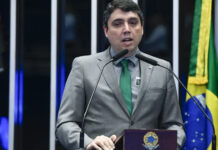 Juiz suspende presidente do conselho de administração da Petrobras por conflito de interesses