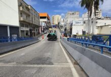 Máquinas operam no recapeamento do Viaduto Jânio Quadros até manhã desta quarta-feira (17)