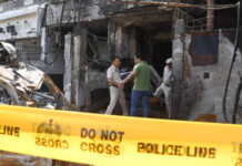 Confirmados 27 mortos devido a incêndio em parques infantis na Índia