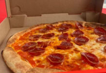 Cliente envia nota de falecimento para pizzaria após golpe com Pix em PE
