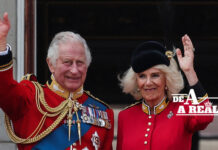 Porque é que Charles III celebra o aniversário duas vezes por ano?