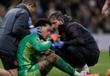 Lesão no olho tira Ederson de último jogo do City no Inglês e da final da Copa da Inglaterra