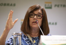 Presidente da Petrobras diz que petróleo não deve ser culpado por tragédia no Sul