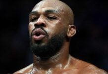 Jon Jones dá show, e Charles do Bronx vence duelo emocionante no UFC, sob olhares de Trump