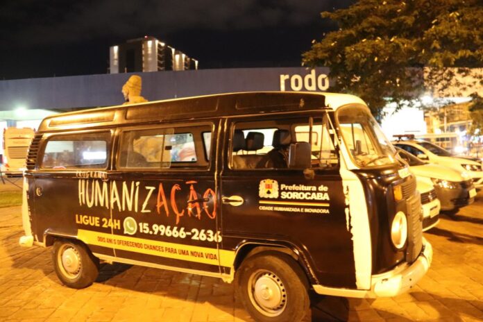 Programa “HumanizAção” acolhe 22 pessoas em situação de rua nesta segunda-feira (12)