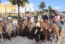A 58ª Semana do Tropeiro em Sorocaba tem a 4ª Cavalgada Solidária, festa de violeiros e outras atrações no Paço Municipal