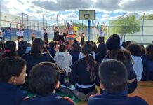 Crianças de escola municipal participam de programação em alusão ao Dia Mundial contra o Trabalho Infantil