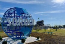 Sorocaba ganha novo totem iluminado no parque do Paço Municipal