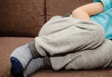 Menina de 9 anos morre depois de comer bolo e pão de queijo em MG