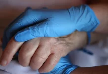 Abrigo clandestino mantinha 36 idosos em condições insalubres no Rio