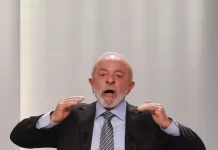 FMI e Banco Mundial financiam países ricos, critica Lula no Brics