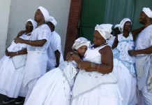 Como reconhecer o racismo religioso no ambiente de trabalho