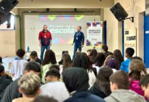 “Turismo vai à escola” atende mais de 150 alunos na E.E. “Hélio del Cistia”