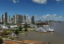 Câmara aprova transferir capital do Brasil para Belém durante COP30