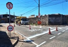 Semob muda sentido de tráfego de veículos em rua na Vila Guimarães