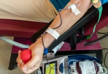 Terapia espanhola de células CAR-T para câncer no sangue pode vir para o Brasil