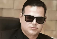 Prefeito de Canhoba comemora 40 anos com ensaio sensual de cuecas; veja