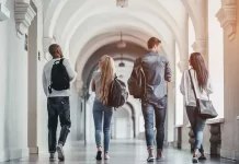 Universidades particulares têm seleções abertas para medicina