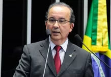 Gilmar Mendes dá 48 horas para SC explicar lei que proíbe cotas raciais em universidades