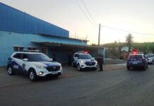 GCM apreende 344 porções de drogas e detém três pessoas em flagrante na Vila Helena