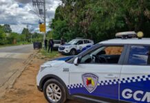 Guarda Civil Municipal localiza veículo com alerta de furto em área de mata no Lopes de Oliveira