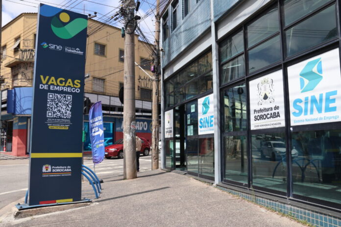 Casa do Trabalhador oferece 205 vagas de emprego na sexta-feira (27)