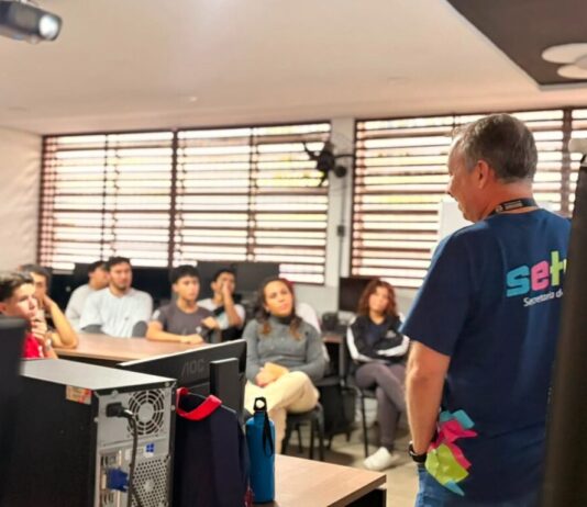Turismo Vai à Escola leva conhecimento sobre o setor a estudantes da Zona Norte