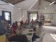 Moradores da Vila Dignidade têm almoço especial preparado por voluntários
