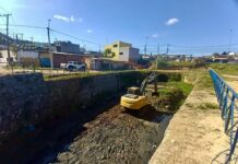 Saae/Sorocaba realiza manutenção de córrego no Jardim Aeroporto