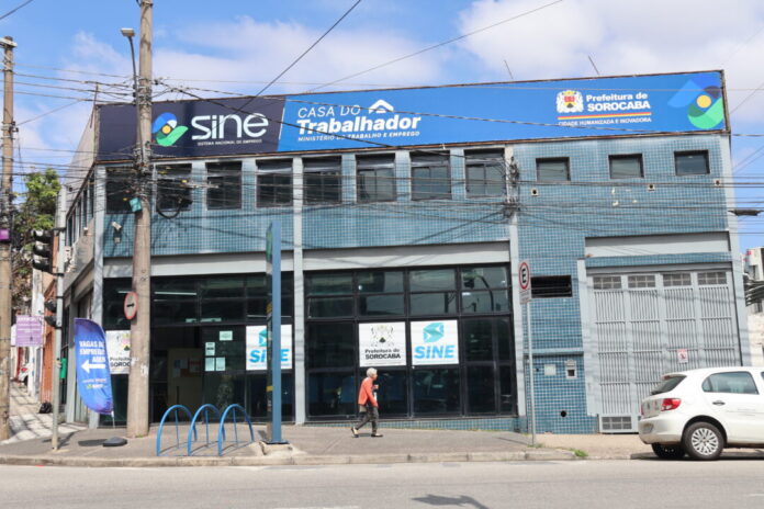 Casa do Trabalhador oferece 294 vagas de emprego nesta segunda-feira (22)