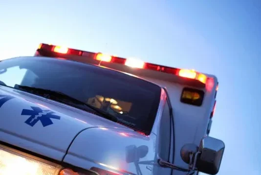Duas mulheres morrem em acidente de trânsito entre carro e caminhão em SC