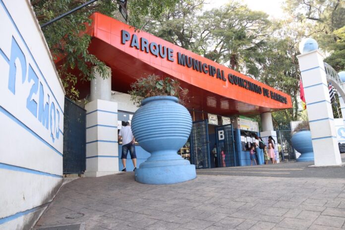 Zoológico, Botânico e parques de Sorocaba fecharão mais cedo neste domingo (5)