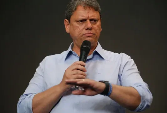 Justiça proíbe desapropriações em quadra que gestão Tarcísio está demolindo para sua futura sede